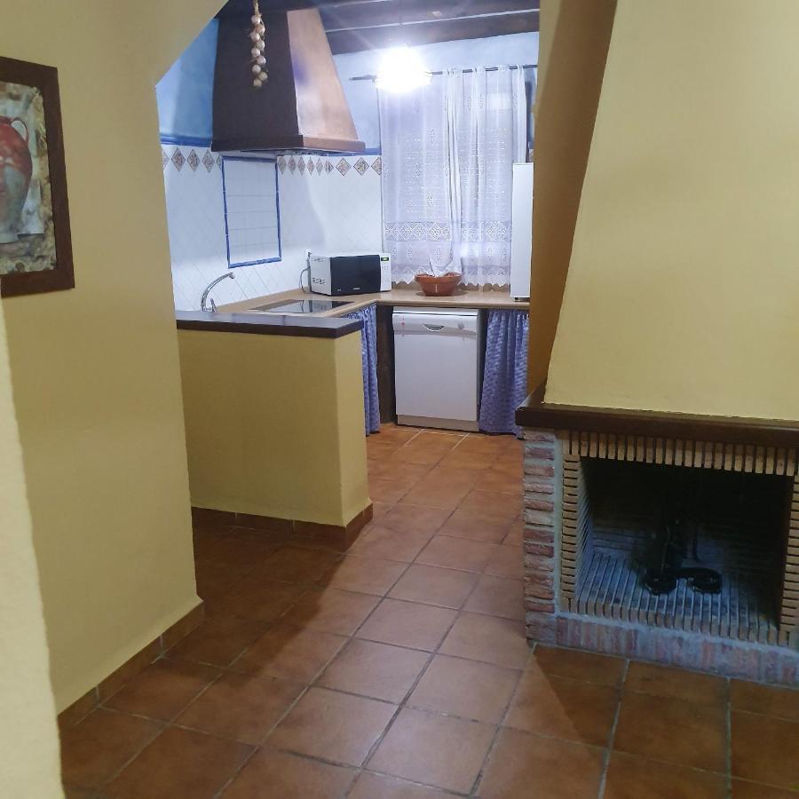 Charming House In Hornachuelos With Shared Pool エクステリア 写真