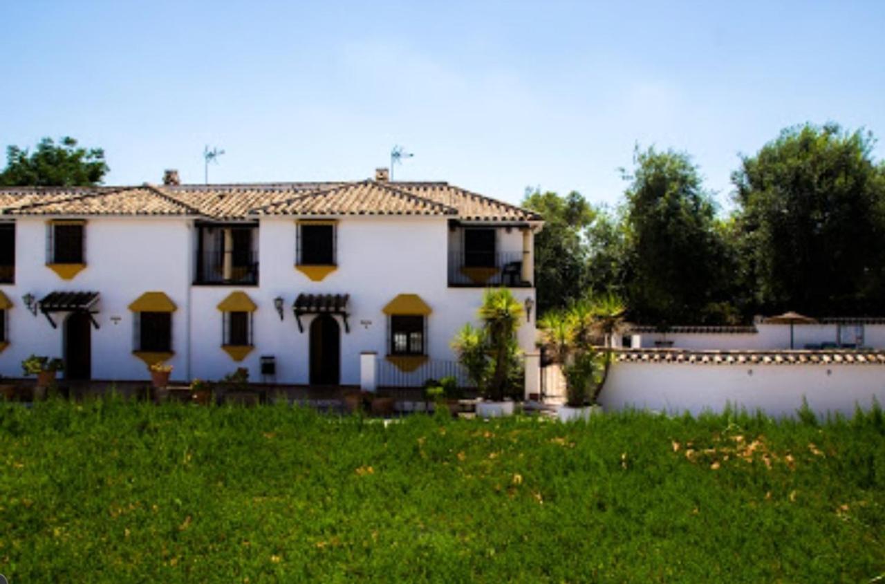 Charming House In Hornachuelos With Shared Pool エクステリア 写真